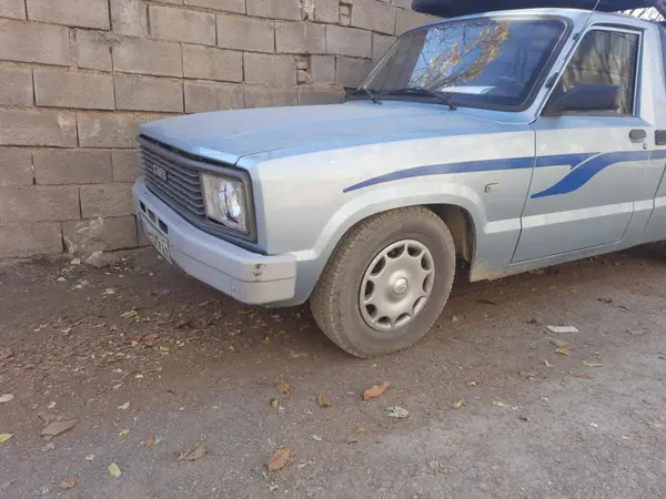 کارا، تک کابین