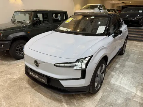 ولوو، EX30