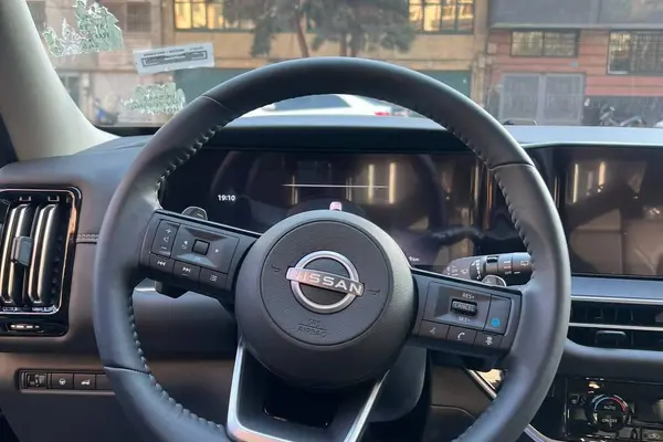 نیسان، پت فایندر