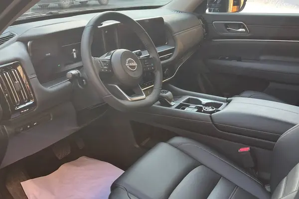 نیسان، پت فایندر