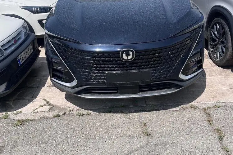 چانگان،  UNI-T