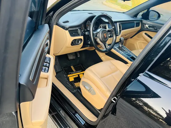 پورشه، ماکان