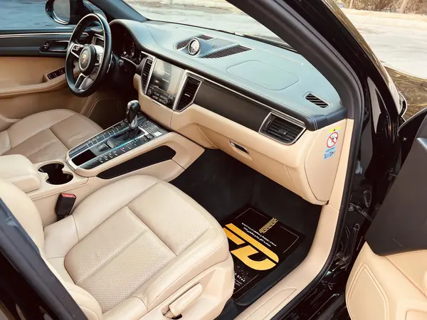 پورشه، ماکان