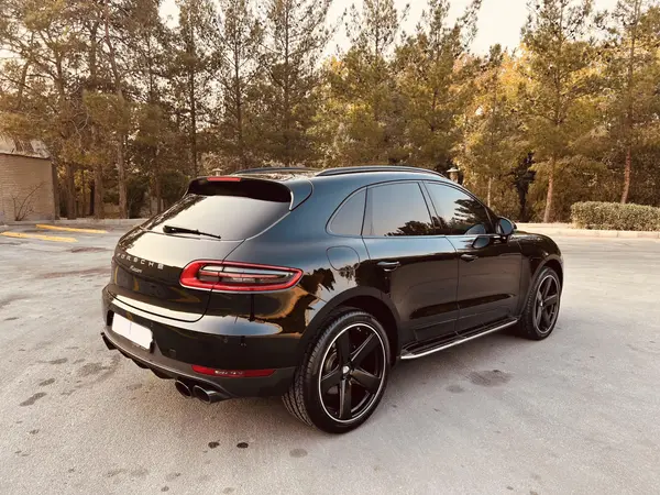 پورشه، ماکان