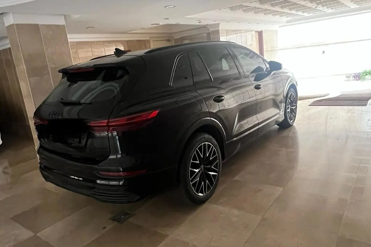 آئودی،  Q5 e-tron