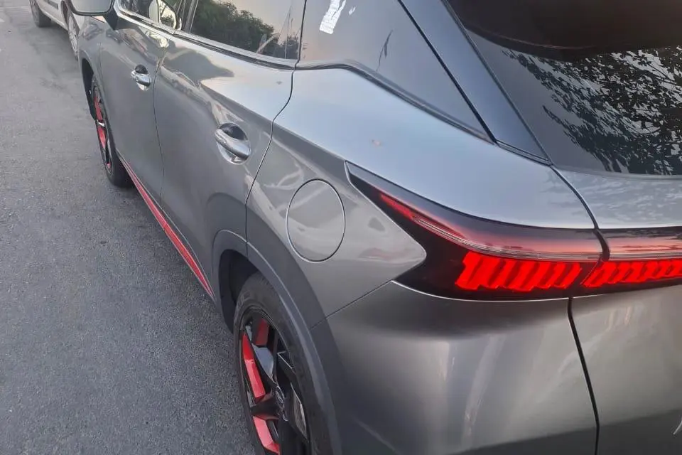 فونیکس،  FX