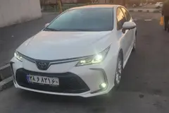 تویوتا، کرولا هیبرید