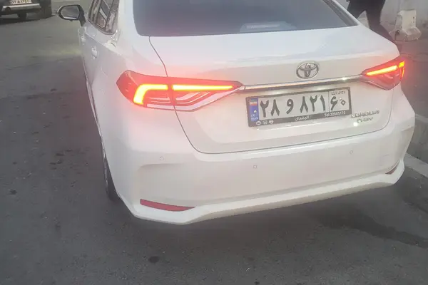 تویوتا، کرولا هیبرید