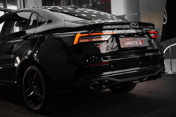 پیش فروش فونیکس، آریزو 6 جی تی (Z6 GT)