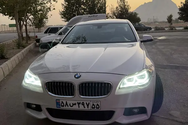 ب ام و، سری 5 سدان