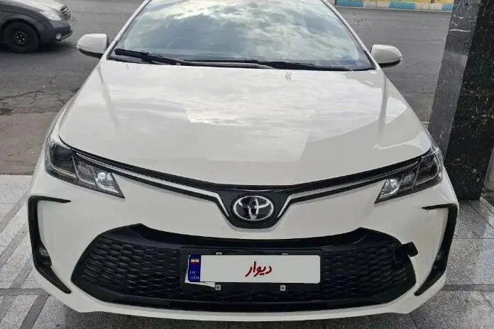 تویوتا،  کرولا هیبرید