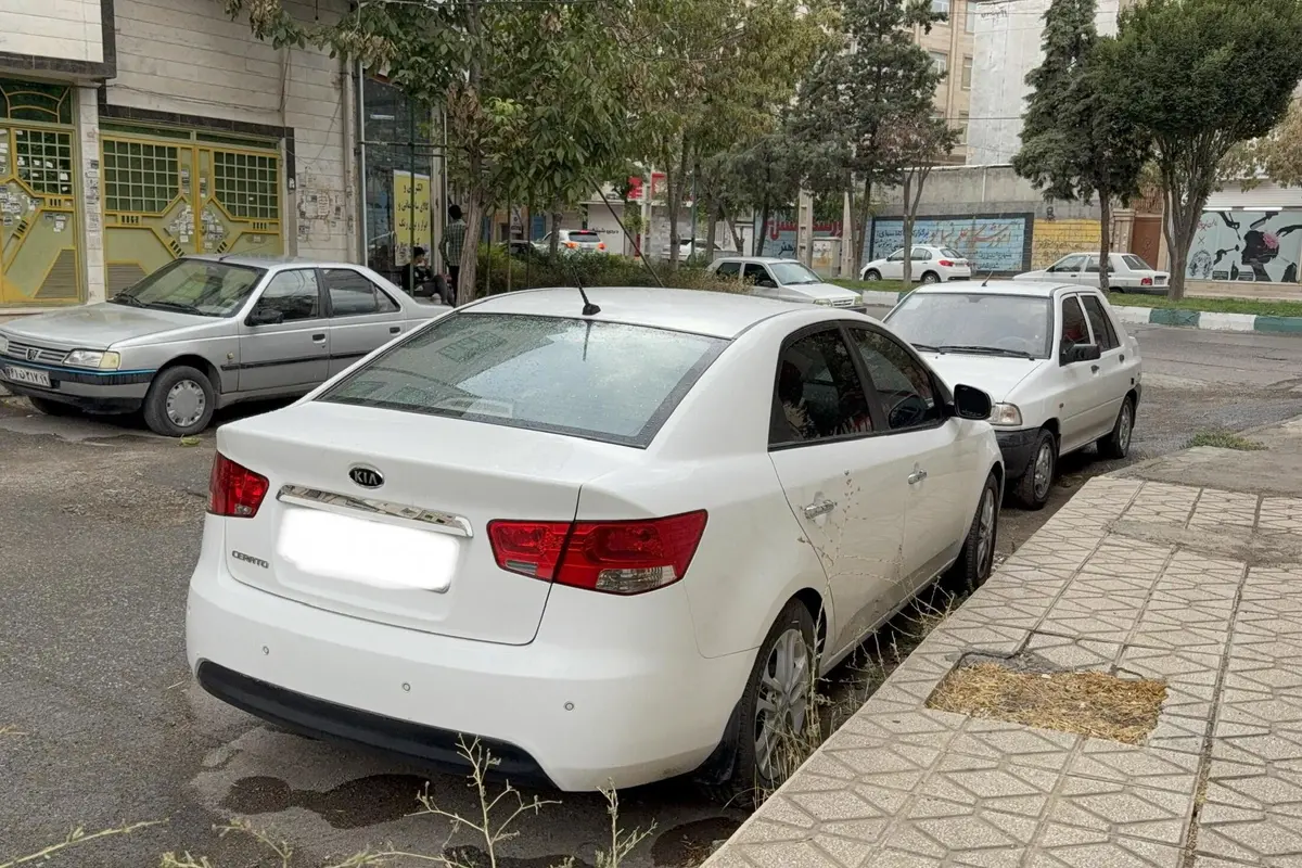 کیا،  سراتو (مونتاژ)