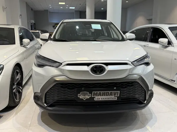 تویوتا، فرانت لندر هیبرید