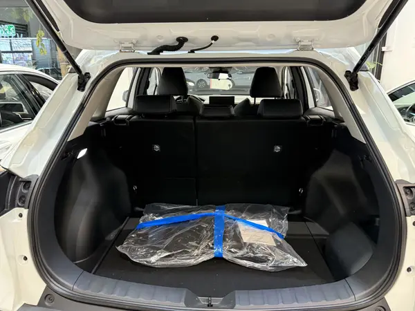 تویوتا، فرانت لندر هیبرید