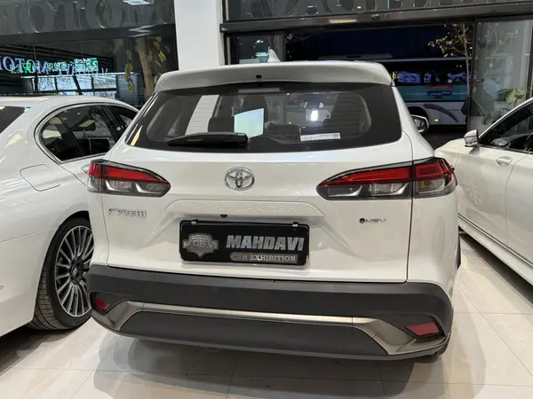 تویوتا، فرانت لندر هیبرید