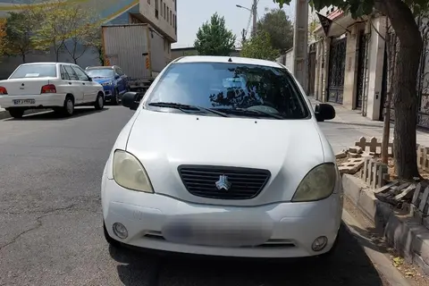 تیبا، هاچ بک