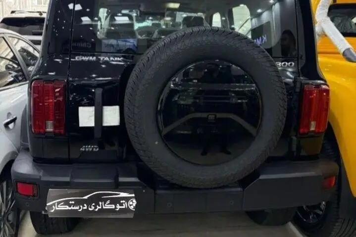 تانک،  300
