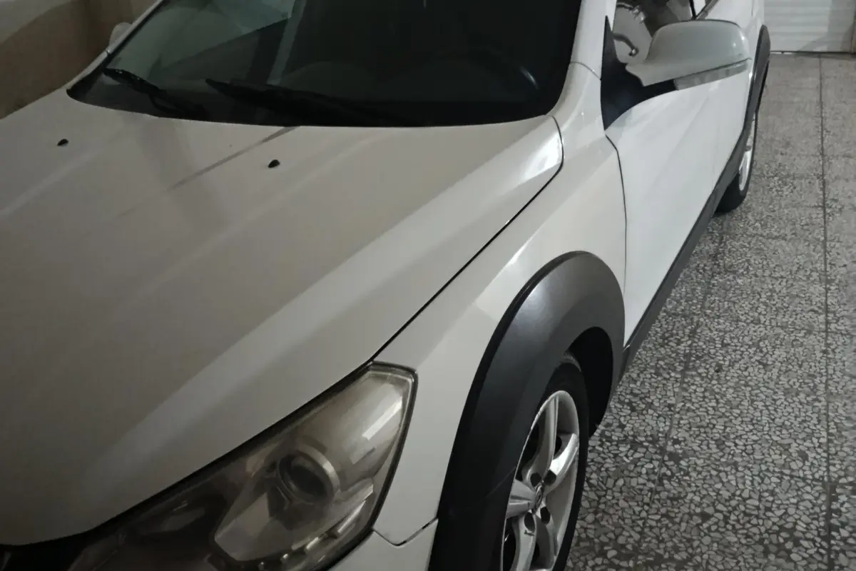 دانگ فنگ،  H30 کراس