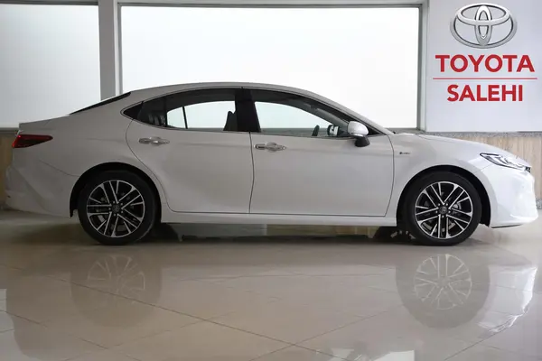 تویوتا، کمری هیبرید