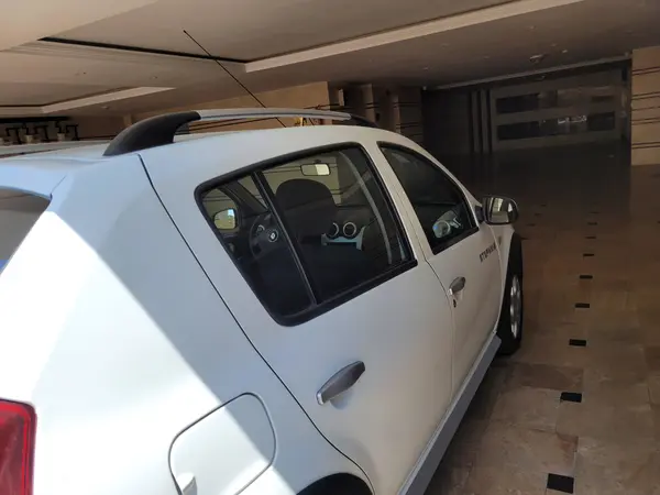 رنو، ساندرو استپ وی