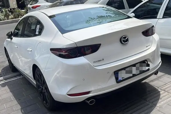 مزدا، 3 وارداتی