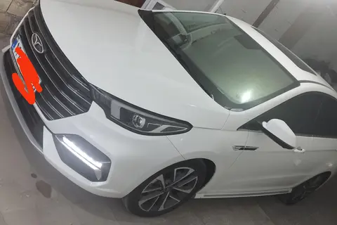 فونیکس، آریزو 6 پرو