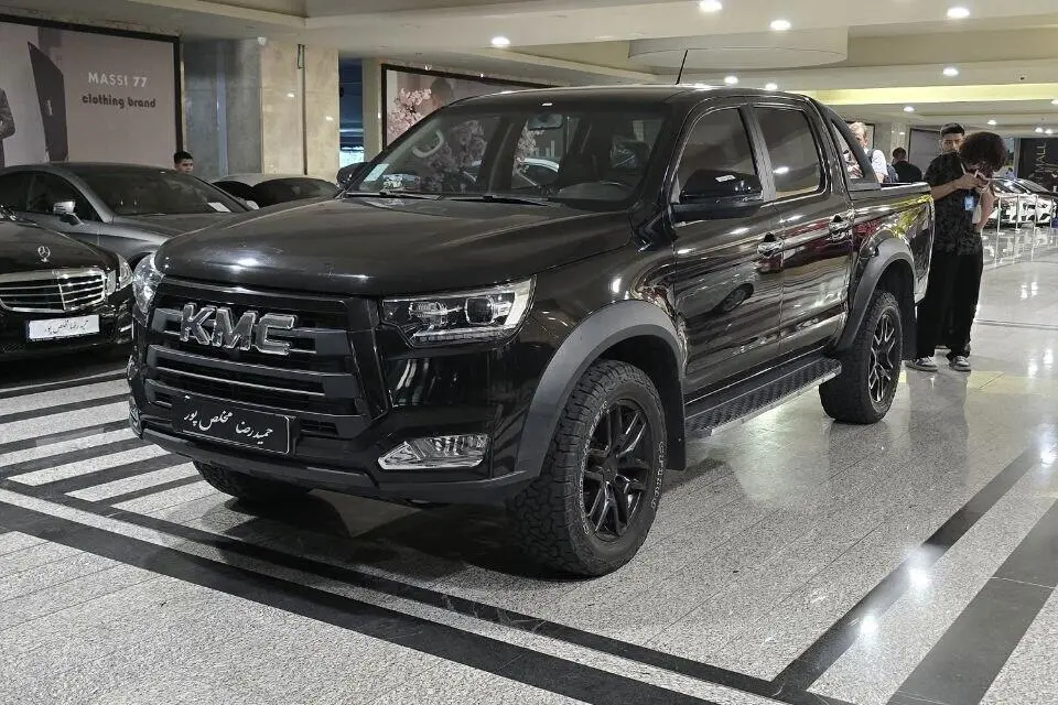 کی ام سی  T8