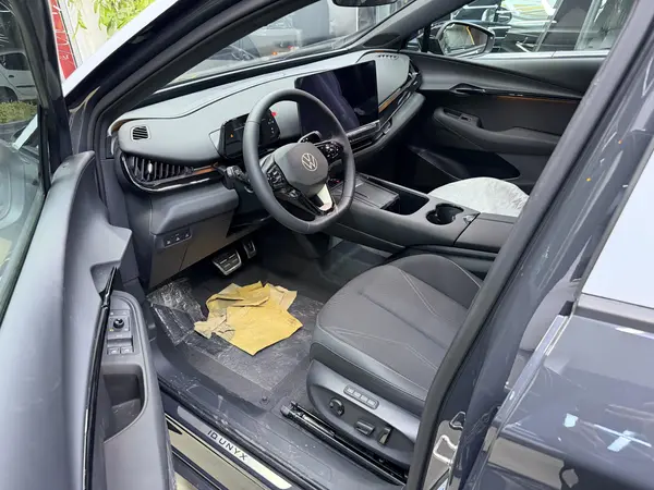 فولکس، آی دی یونیکس