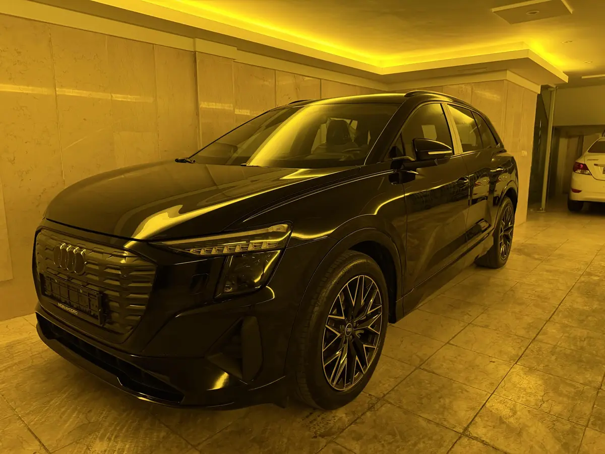 آئودی،  Q5 e-tron