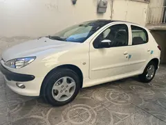 پژو، 206