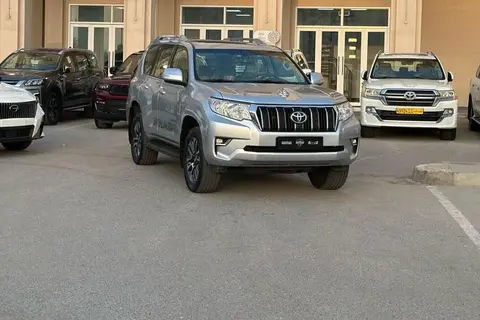 تویوتا، پرادو  چهار در