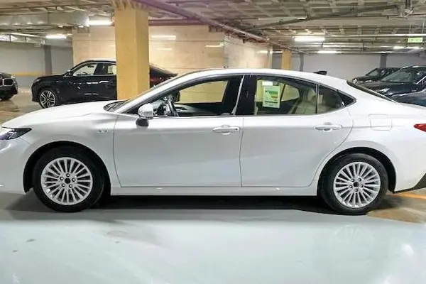 تویوتا، کمری هیبرید