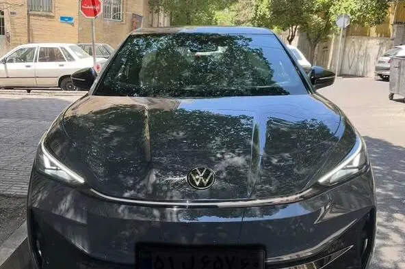 فولکس  آی دی یونیکس