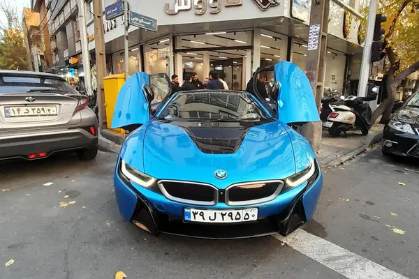 ب ام و، سری i