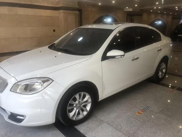 برلیانس  H330