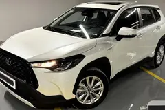 تویوتا، کرولا کراس هیبرید