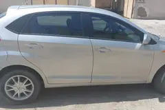 ام وی ام، 315هاچ بک