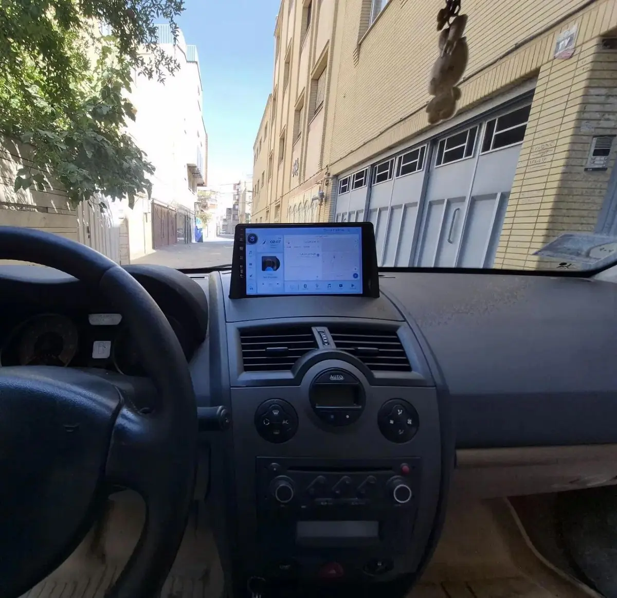 رنو،  مگان (مونتاژ)