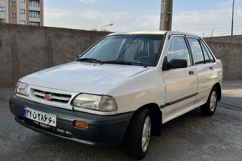 پراید، صندوق دار