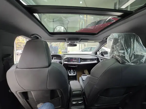 آئودی، Q4 e-tron