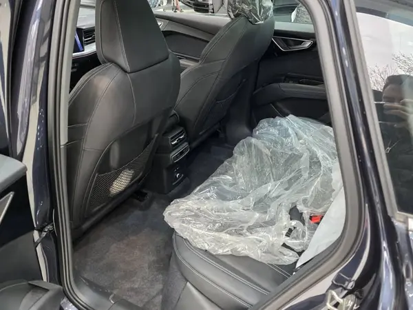 آئودی، Q4 e-tron