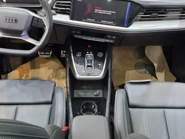 آئودی، Q4 e-tron