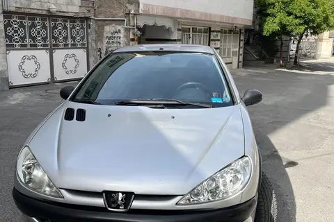 پژو، 206 SD