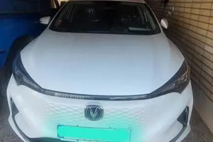 چانگان، ایدو EV460