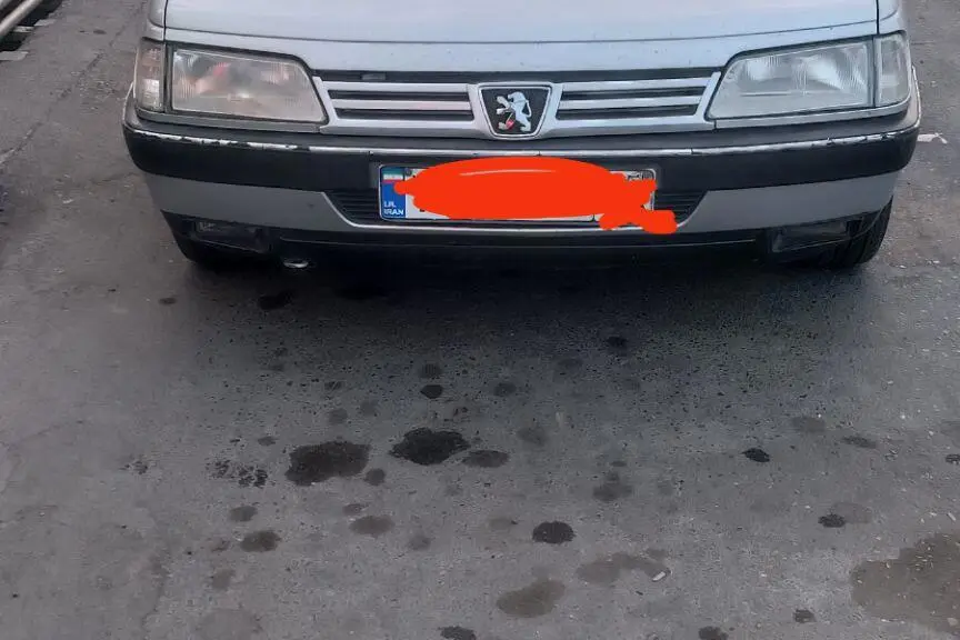 پژو،  405