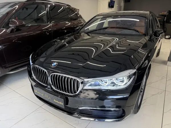 ب ام و، سری 7