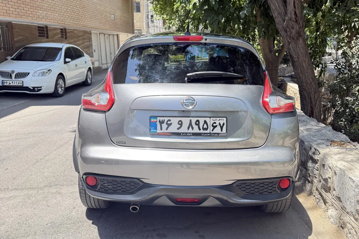 نیسان،  جوک