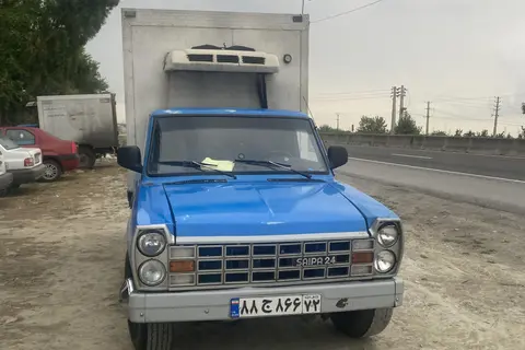 زامیاد، وانت نیسان