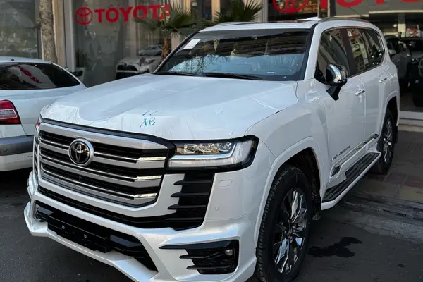 تویوتا، لندکروز چهار در