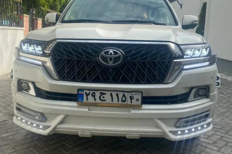 تویوتا،  لندکروز چهار در